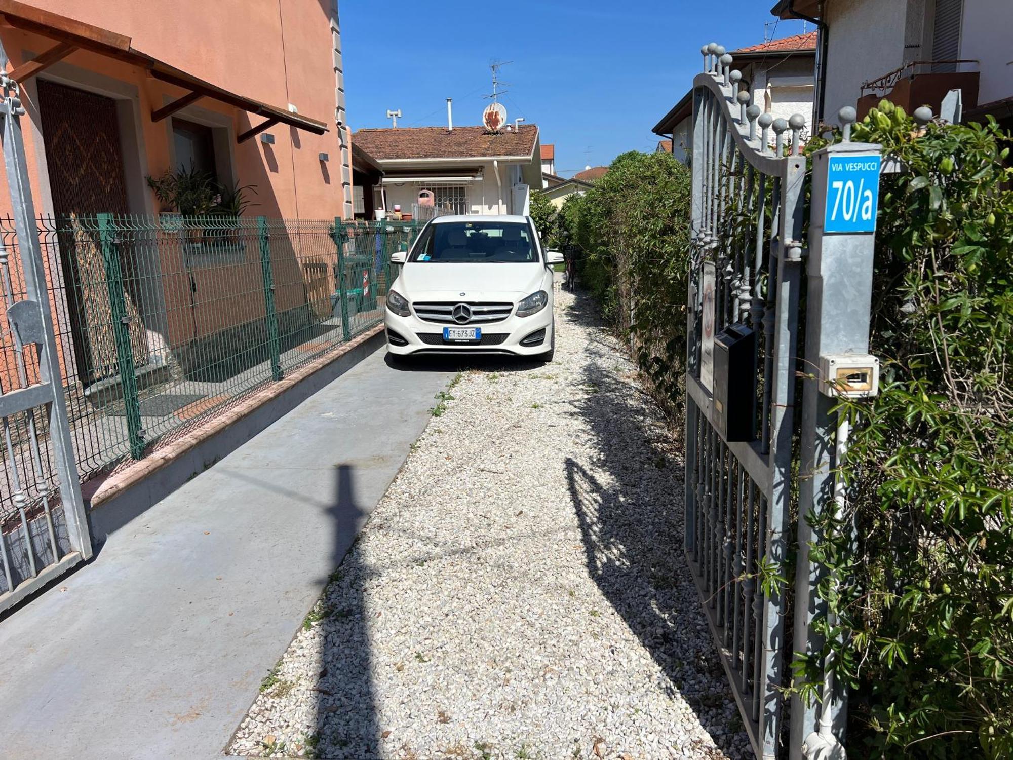 Casa Vacanze Vespucci Torre del Lago Puccini Exteriör bild