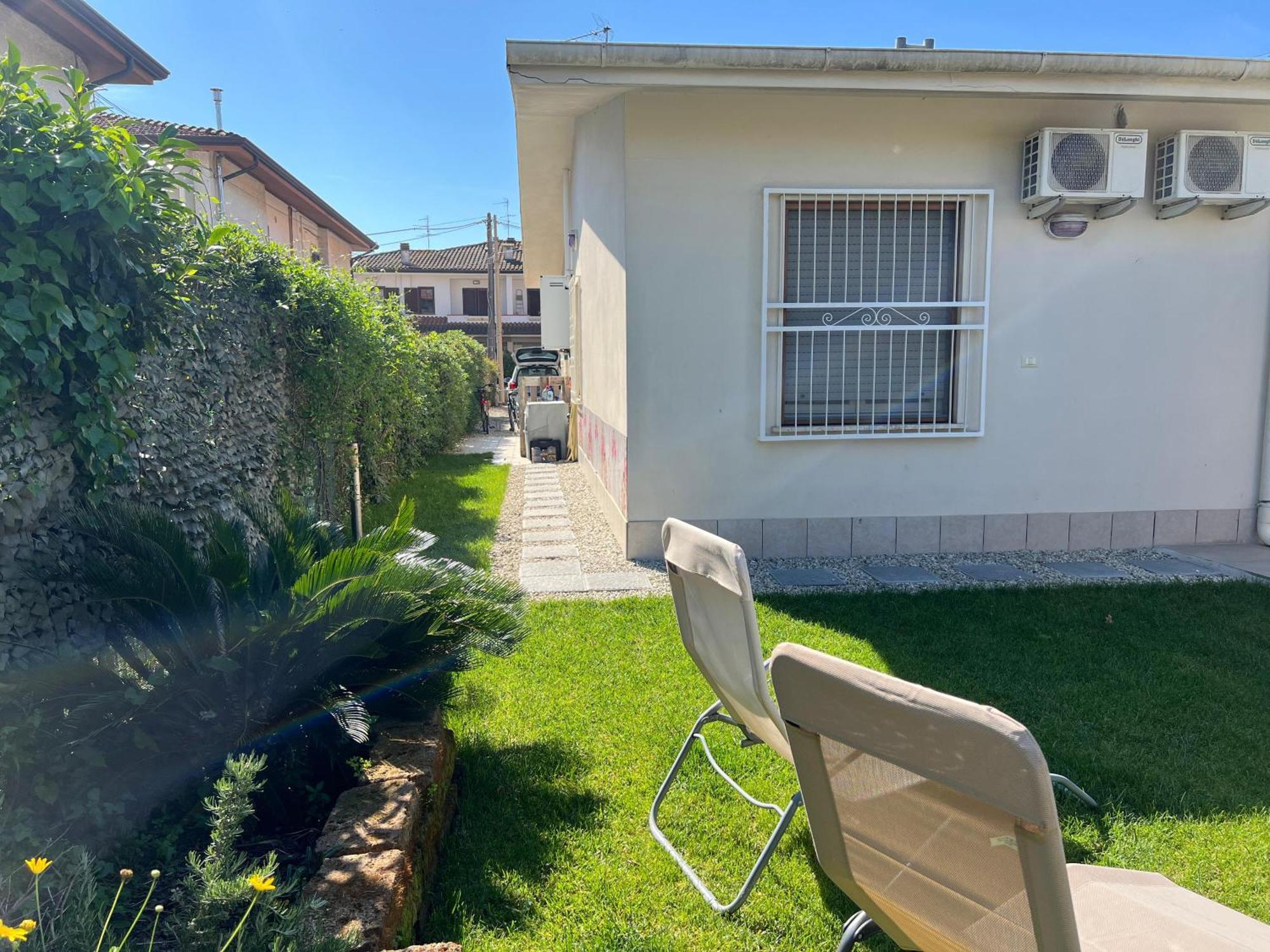 Casa Vacanze Vespucci Torre del Lago Puccini Exteriör bild