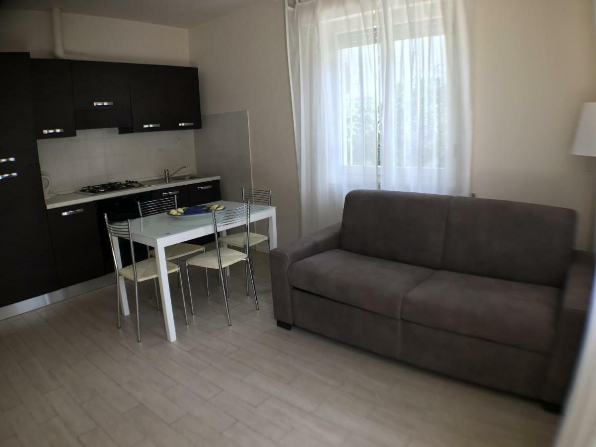 Casa Vacanze Vespucci Torre del Lago Puccini Exteriör bild