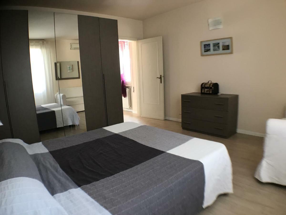 Casa Vacanze Vespucci Torre del Lago Puccini Exteriör bild